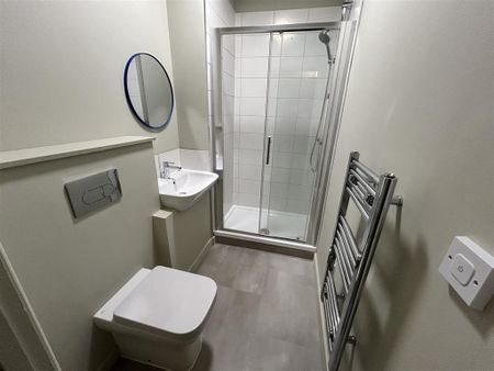 1 bedroom flat to rent - Photo 4