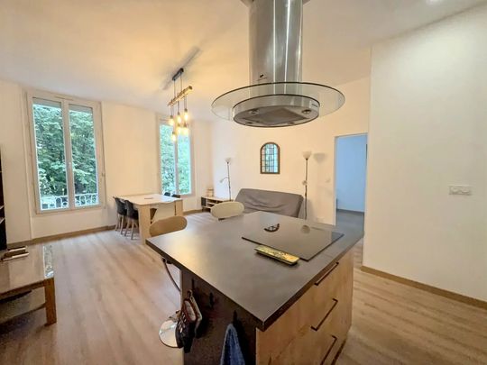 Location Appartement 4 pièces 88m² MARSEILLE 6ème - Photo 1