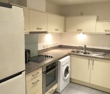 1 bedroom flat to rent - Photo 2