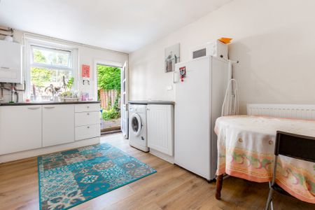 RM4 Devonshire Close| Stratford | London | E15 1UG - Photo 5