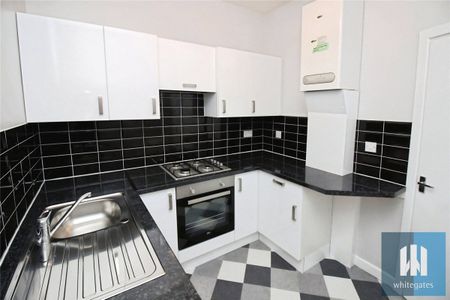 Thornhill Road, Rastrick, Brighouse, West Yorkshire, HD6 - Photo 5