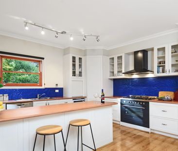 Charming country cottage - Fully furnished incl Gardening - Photo 3