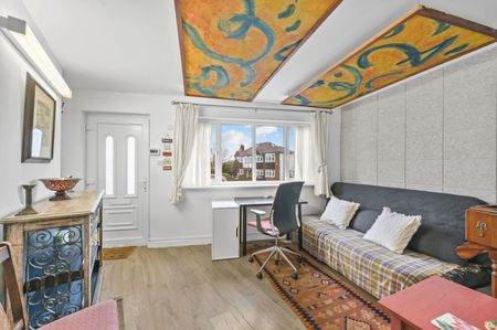 Churston Drive, Morden, SM4 - Photo 3