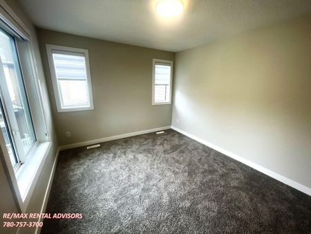 #61 1051 Graydon Hill Boulevard Southwest - Photo 5