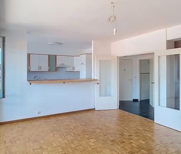 Appartement te huur - Photo 1