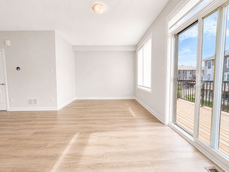 For Lease - 341 Clearpath Private, Kanata, Ontario - Photo 3
