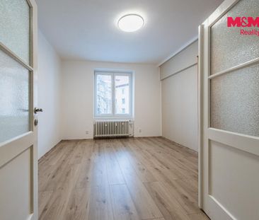 Pronájem bytu 2+1 60 m² - Photo 1