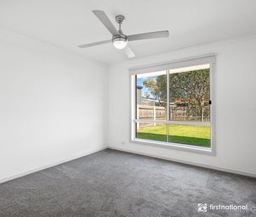 Spacious Family Home in a Thriving Location! - Photo 3