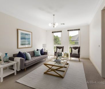 2/12 Yarrbat Avenue, Balwyn - Photo 3