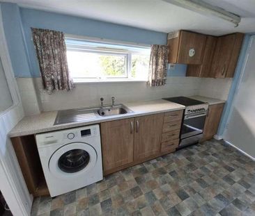 Wells Road, Chilcompton, BA3 - Photo 2
