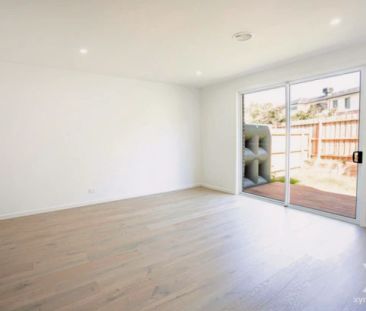 4 Bed, 3 Bath - Photo 2