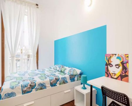 Via Pontaccio, Milan, Lombardy 20121 - Photo 2