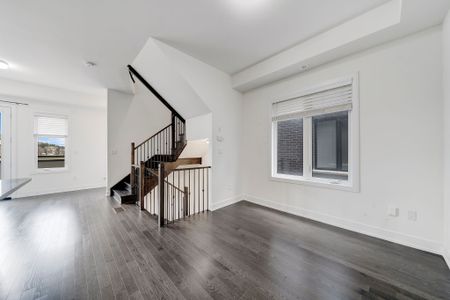 For Lease - 1401 Clarriage Court, Milton, Ontario - Photo 2