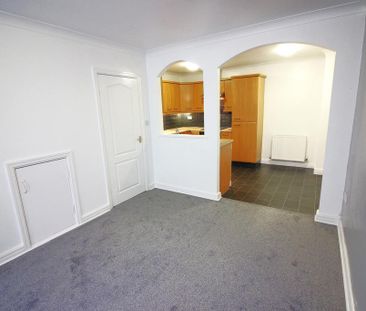 2 bedroom semi-detached house to rent - Photo 4