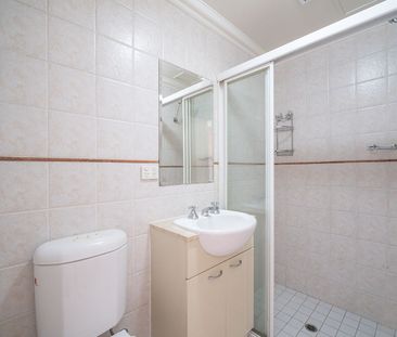 19/13 Ernest Street, Crows Nest - Photo 4