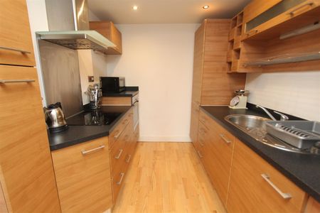 Mcclure House, Leeds City Centre, LS10 1LR - Photo 4