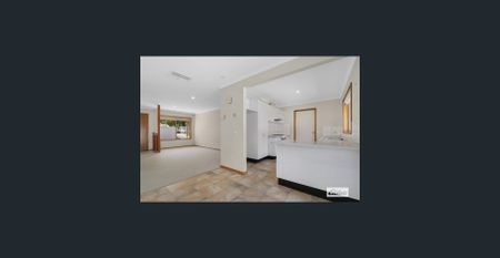 Charming 2-Bedroom Unit in Central Wodonga - Photo 4