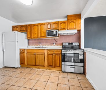 For Lease - 900A Wilson Avenue, Toronto, Ontario - Photo 4