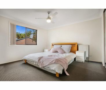 21/145 Government Road, Labrador - Photo 1