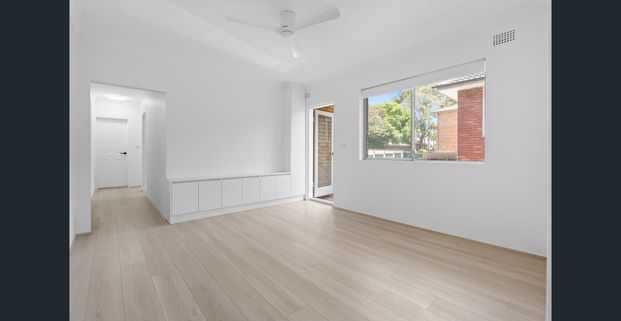 Renovated apartment In Prime Location - Photo 1