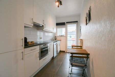 Bemeubeld appartement te huur in het centrum van Oostende - Photo 5