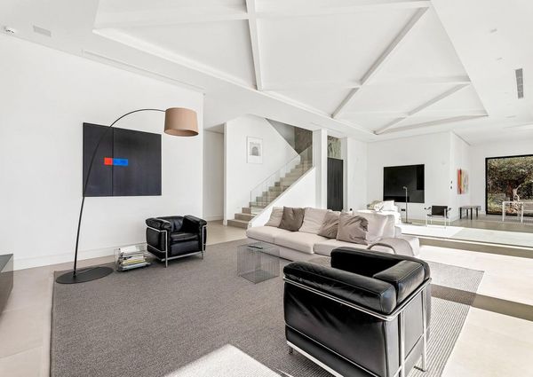 5 bedroom luxury Villa for rent in Rio Real, Spain