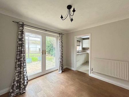 Henley Way, Ely, CB7 - Photo 2