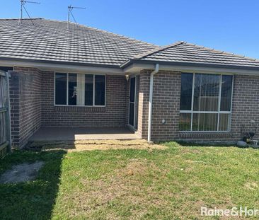 Low Maintenance Home - Photo 2