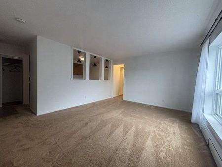 For Lease - 47 Sumac Street Unit# 14, Beacon Hill North - South and Area, Ontario - Photo 3