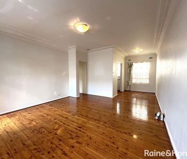 Villa Style Unit Close to Ramsgate Beach - Photo 2