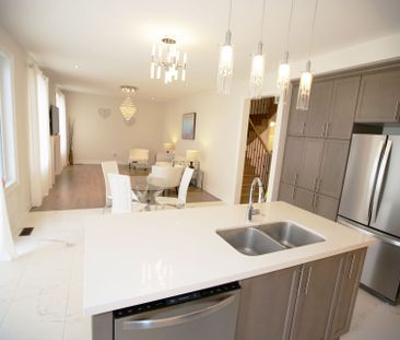 For Lease - room 152 Ben Sinclair Avenue Unit# room, East Gwillimbu... - Photo 6