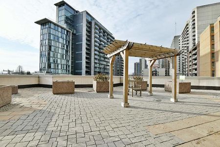 221 Lyon Street North, Centretown, Ottawa, ON - Photo 3