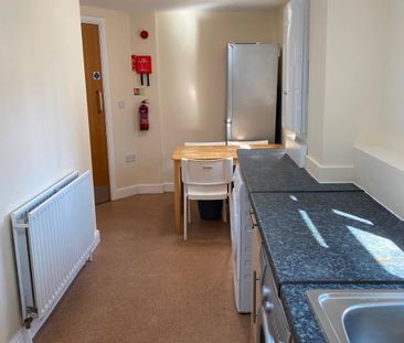 1 Bed Flat, Brook Drive, S3 - Photo 4