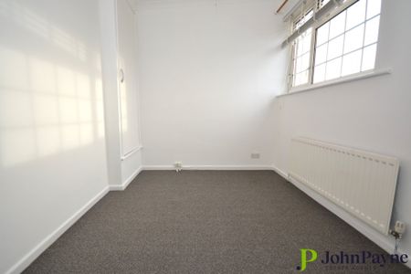 Fielding Close, Walsgrave, Coventry, West Midlands, CV2 2BX - Photo 2