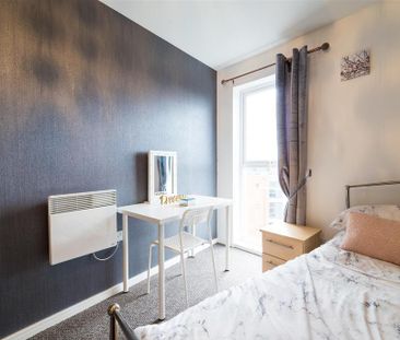 2 bedroom apartment to rent - Photo 4