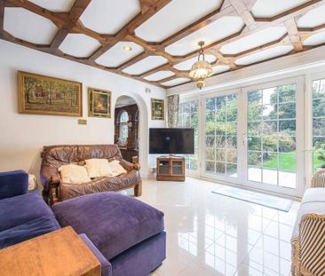 7 bedroom detached house to rent - Photo 2