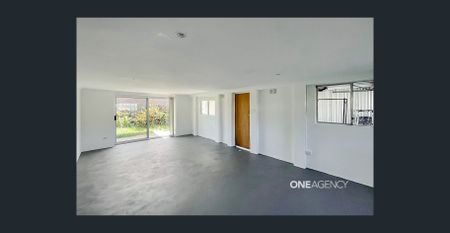 EFFORTLESS SOPHISTICATED AND COMFORT HOME IN NORTH NOWRA - Photo 2