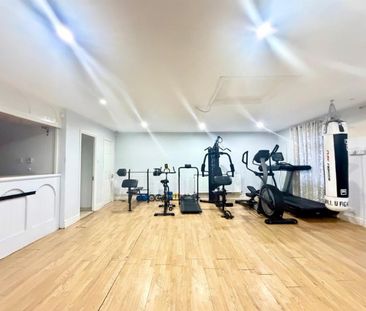 6 Bedroom House To Let - Photo 5