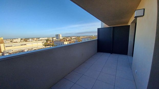 location Appartement T2 DE 38m² À NIMES - Photo 1