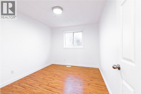 119 SUMMERS Drive Unit# Room C, Thorold, Ontario, L2V5C7 - Photo 2