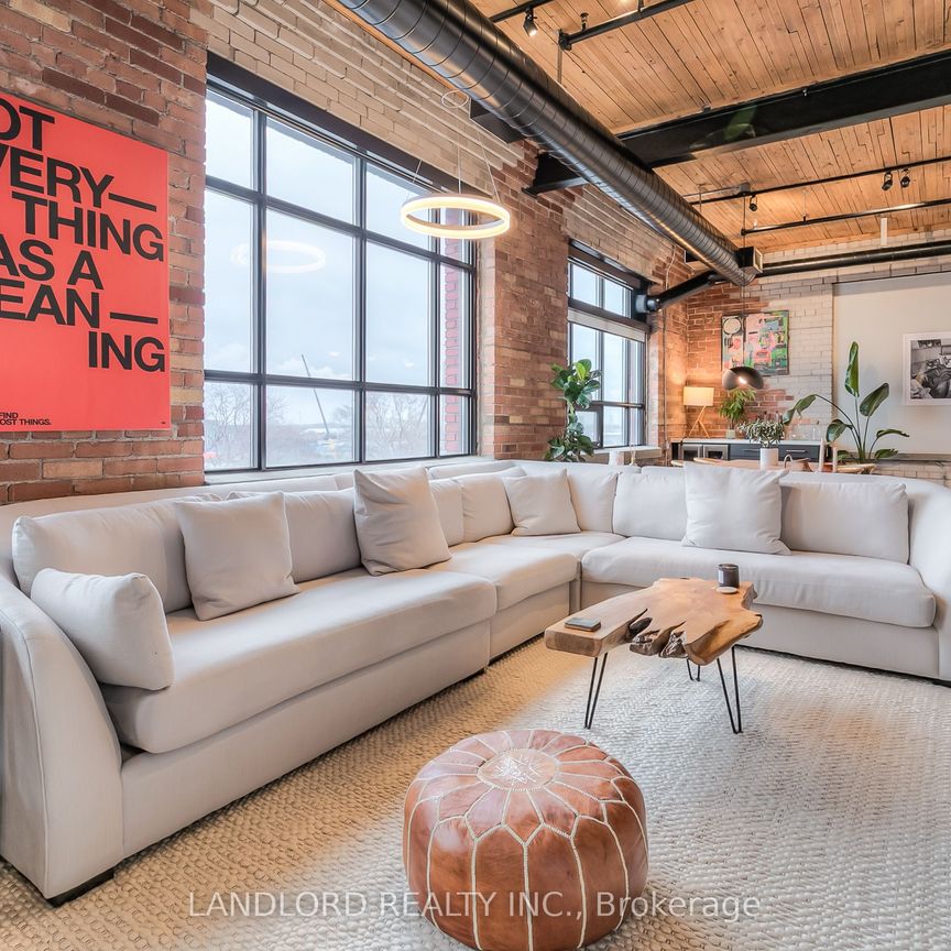 Broadview Lofts - Photo 1