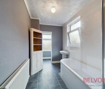 2 bedroom terraced house to rent - Photo 5