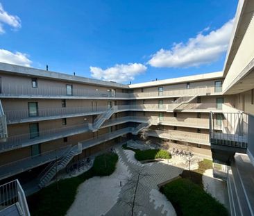 Appartement te huur - Photo 1