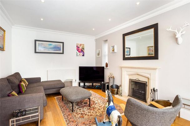 6 bedroom detached house to rent - Photo 1