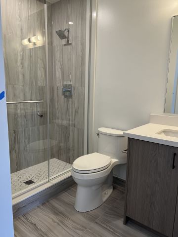 For Lease - 333 Sunseeker Avenue Unit# 305, Innisfil, Ontario - Photo 4