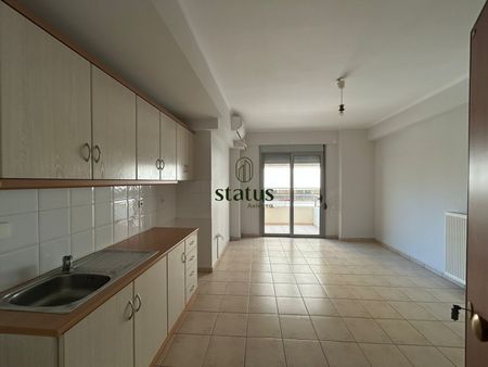 Studio/Γκαρσονιέρα για ενοικίαση Αγία Σοφία (Πάτρα) - Photo 2