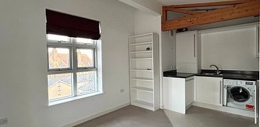 14 Priory Courtyard, Ramsgate, CT11 9PW, Kent - Photo 2