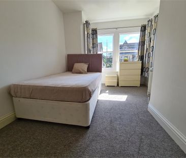 Room 4, 57 Cherry Hinton Road, Cambridge - Photo 3