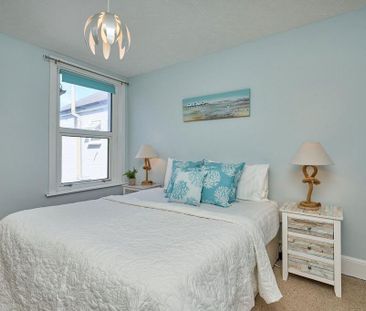 3 bedroom terraced house to rent - Photo 6