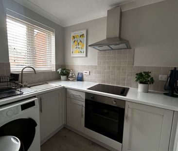 Springfields, Llanelli, Carmarthenshire, SA15 2DD - Photo 5